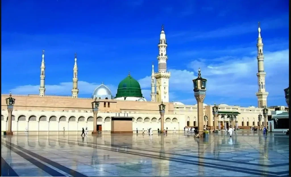 Rabi ul Awal 2025 in Pakistan: Eid Milad un Nabi to be Observed on Saturday, 6th September as Moon Remains Unsighted